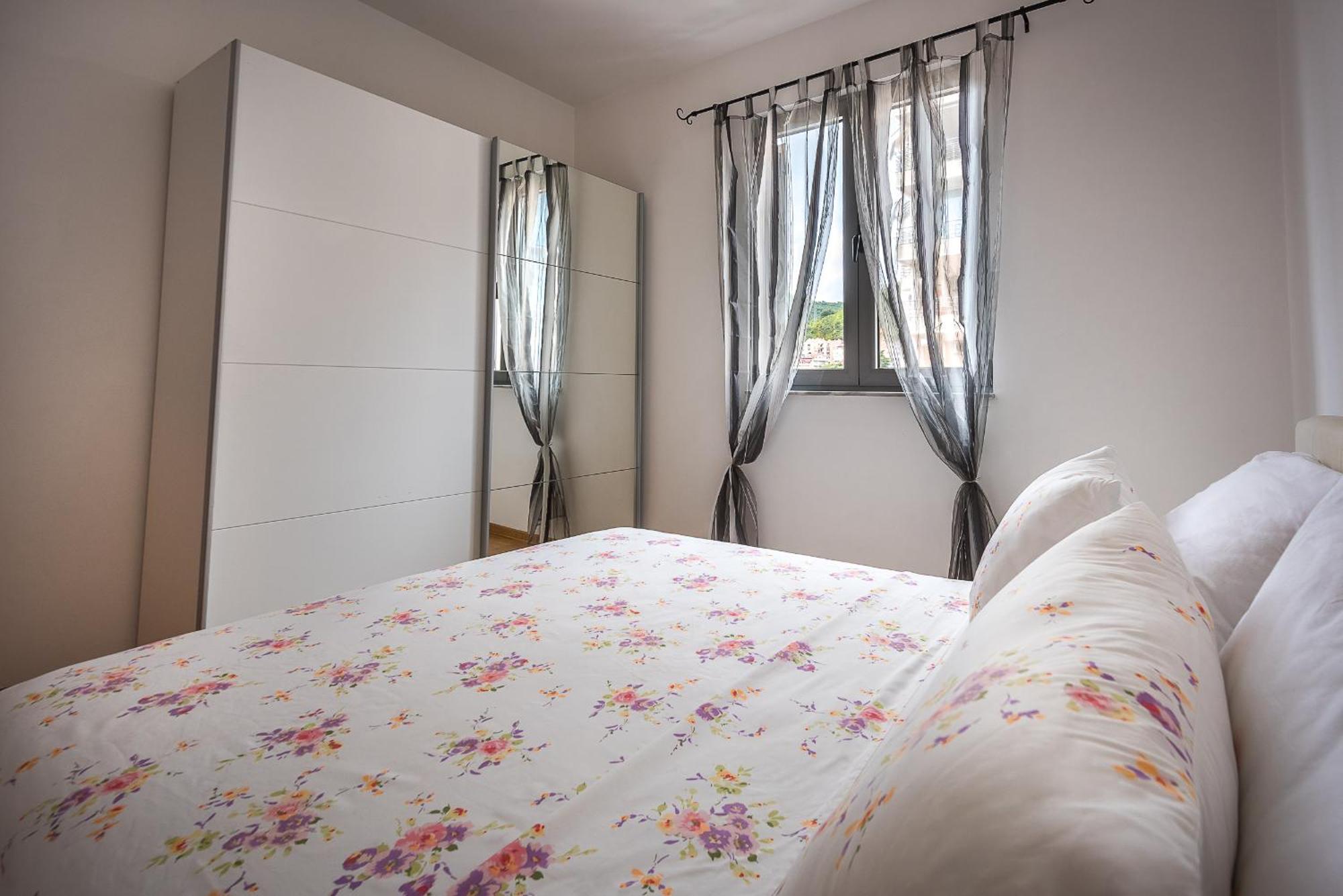 Apartments Montreal 布德瓦 外观 照片