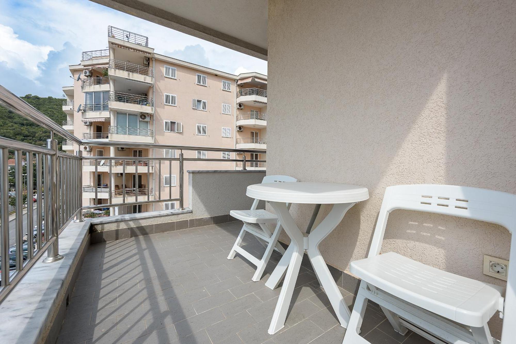 Apartments Montreal 布德瓦 外观 照片