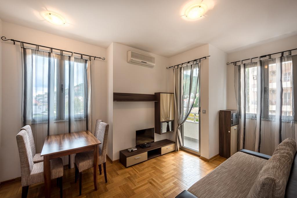 Apartments Montreal 布德瓦 外观 照片